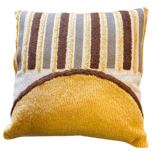 Cojin amarillo con cafe